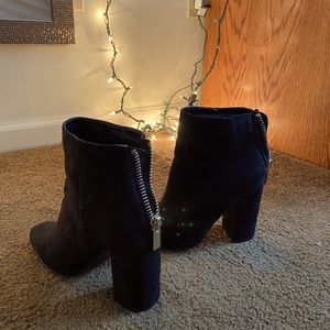 Just fab black booties !